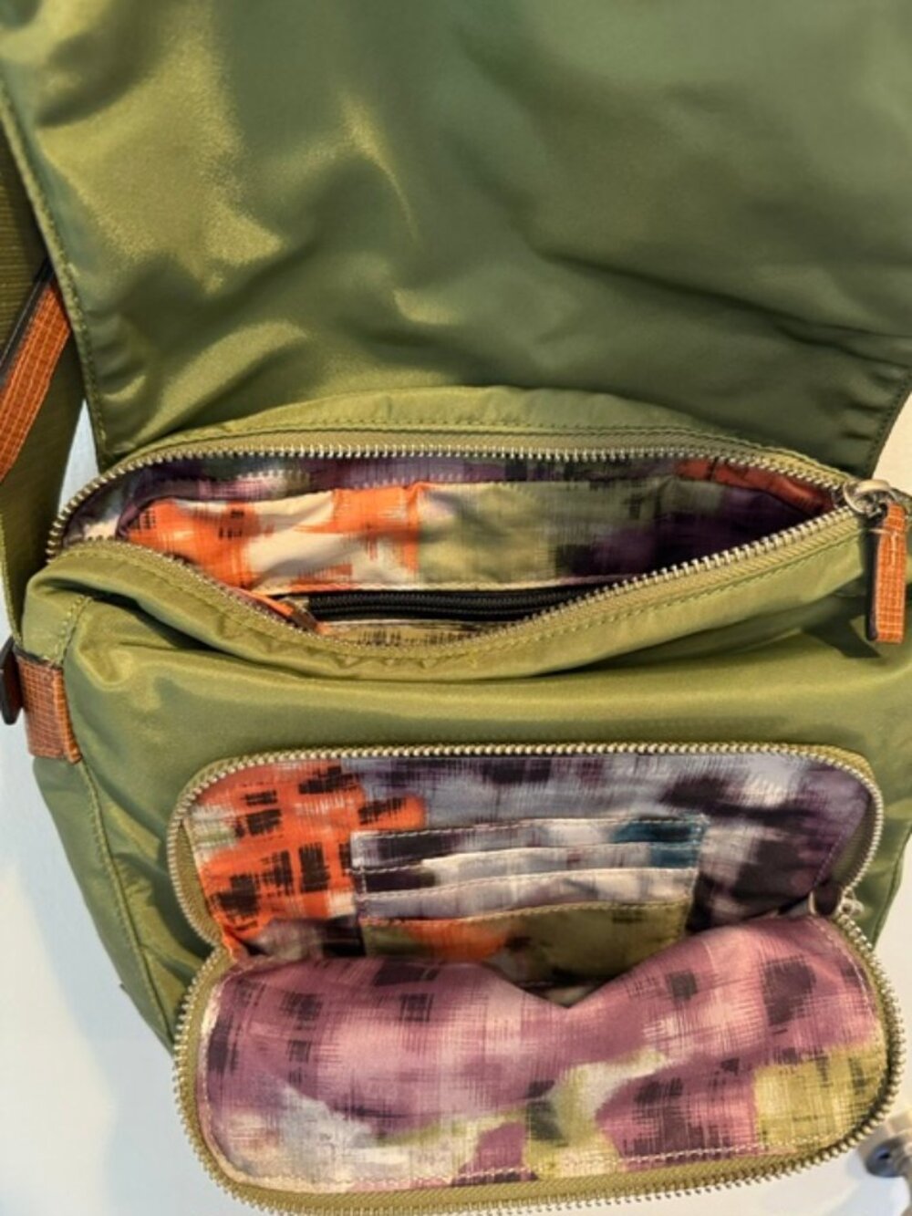 TUMI Nylon Forrest Green Voyageur Lugano Shoulder Crossbody Bag - Picture 7 of 10